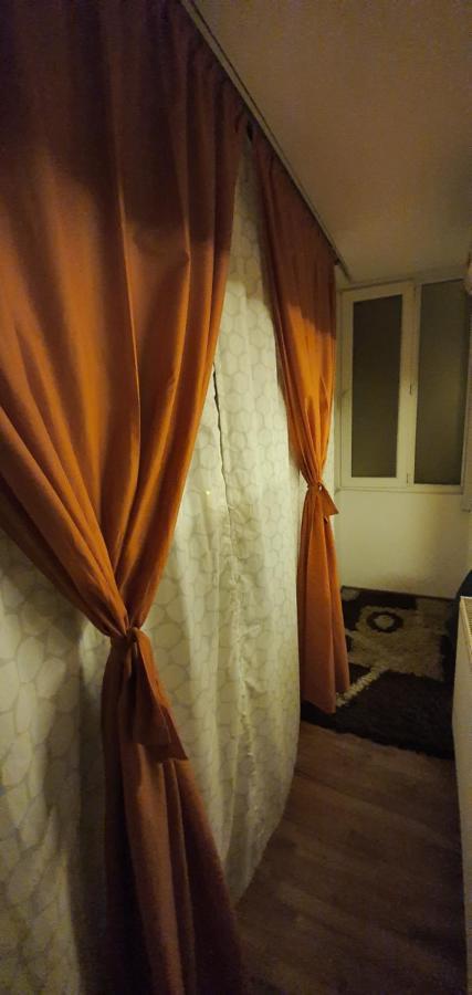 My House - Ultracentral Romana Square Near Old Town Bukarest Exterior foto